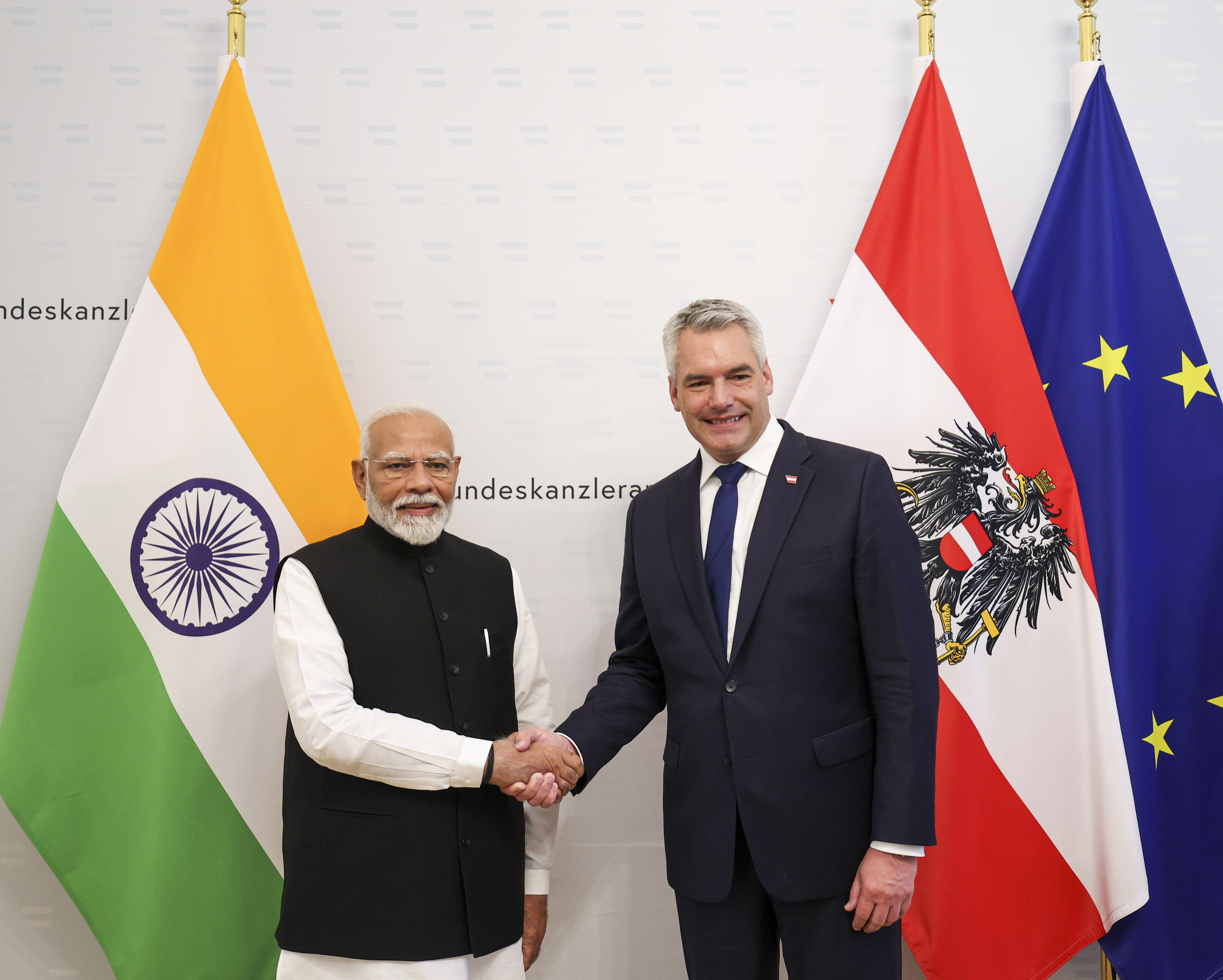 https://salarnews.in/public/uploads/images/newsimages/maannewsimage10072024_161534_modi austria.jpg